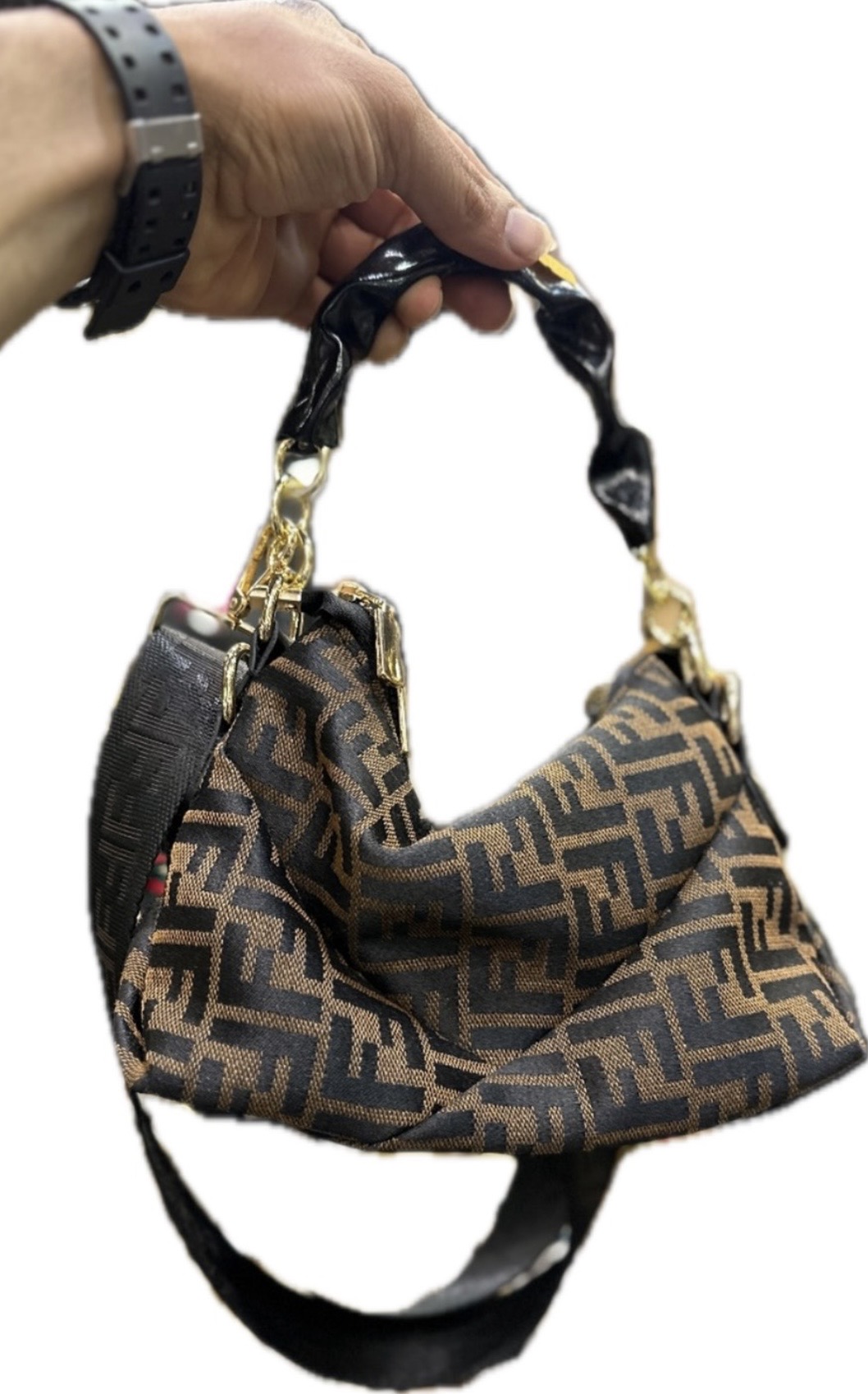 کیف فندی کوچک دوشی دخترانه